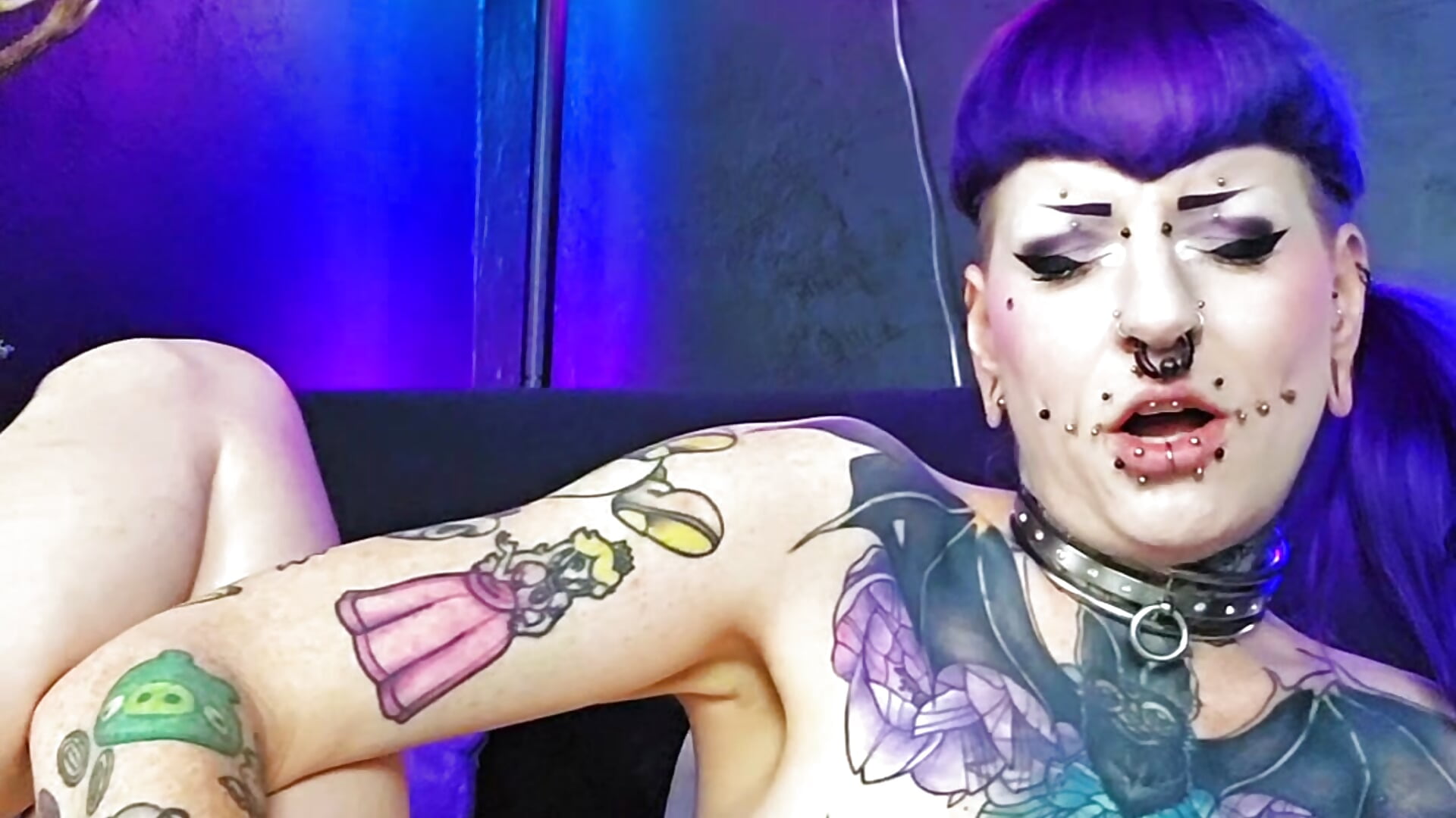 Squirt mit Domi 🔥 - Purple_Coffin666 캠 모델의 동영상