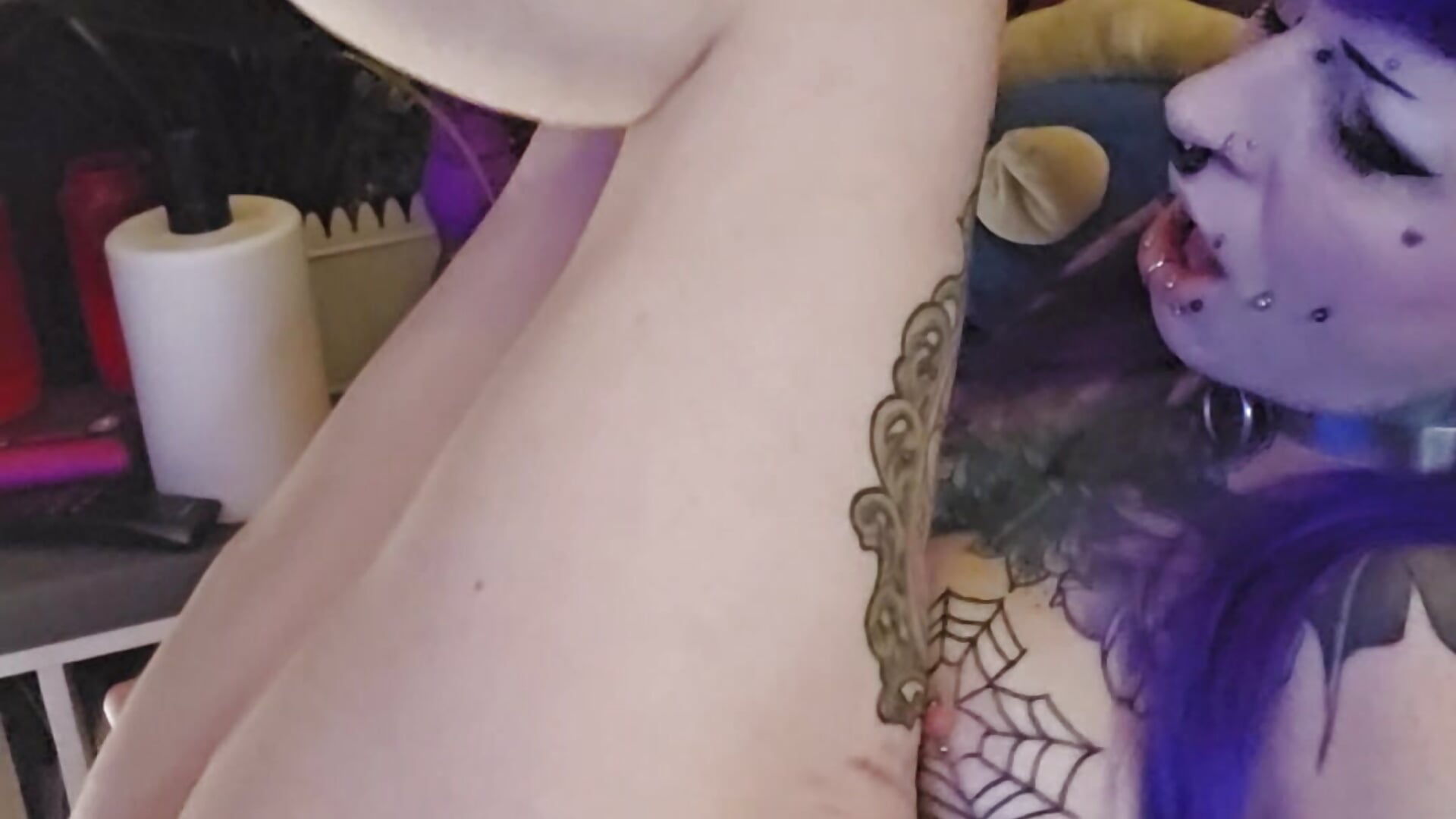 Purple cum with Fantasy Dildo on Fuckmachine 🔥 💜