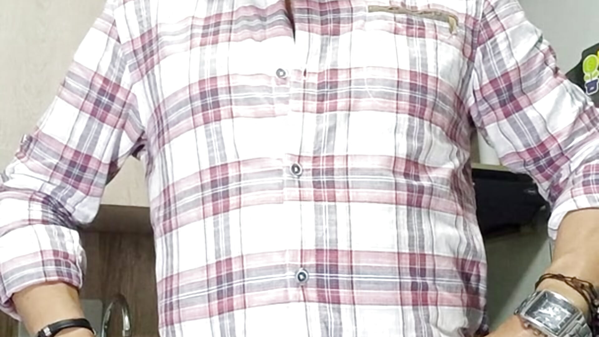 Dancing - copy 6 Oct 05:23 - video by latinmartin73 cam model