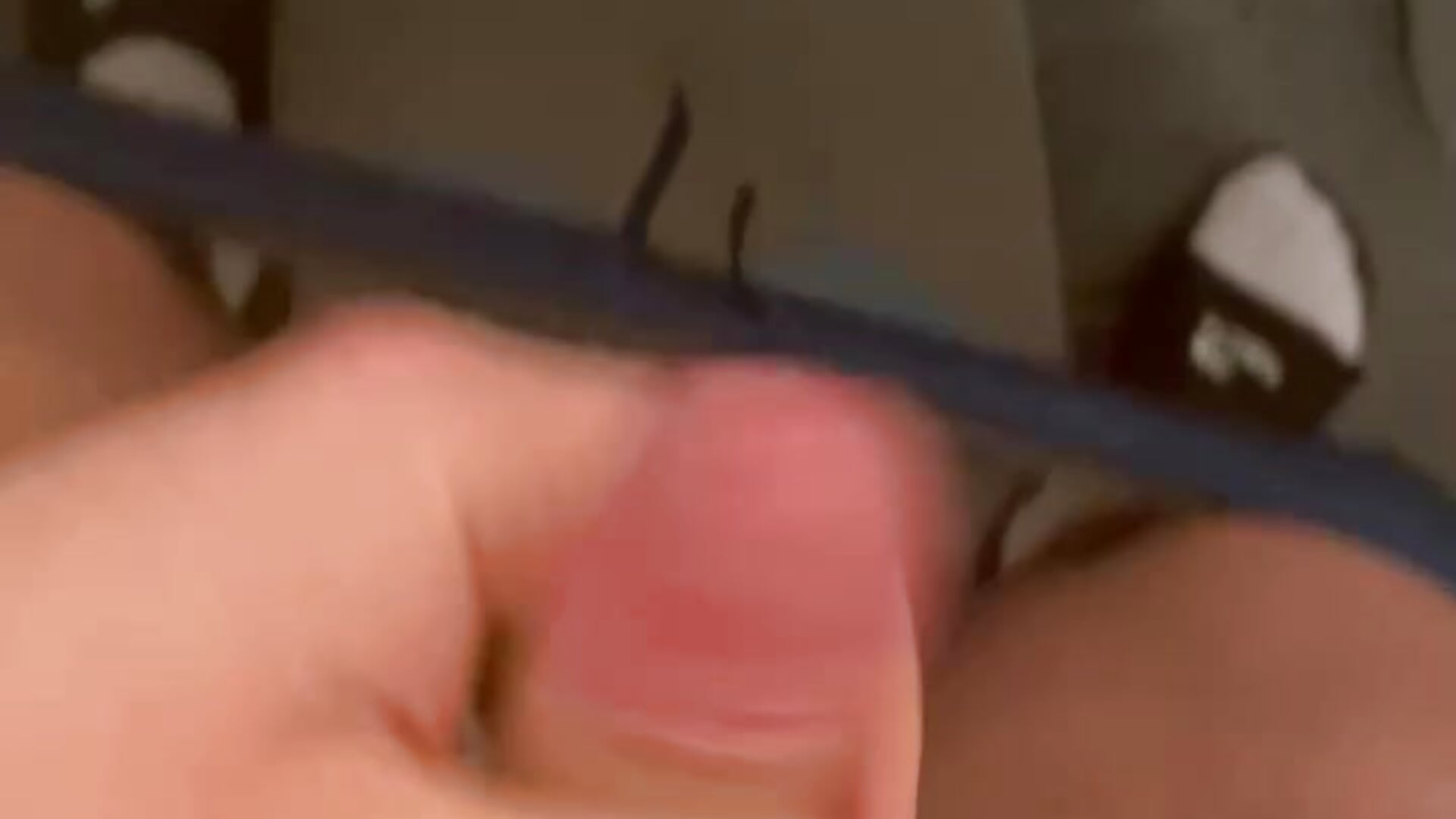 Short jerk in bathroom - vídeo de la modelo de cam BrodatyZbir84