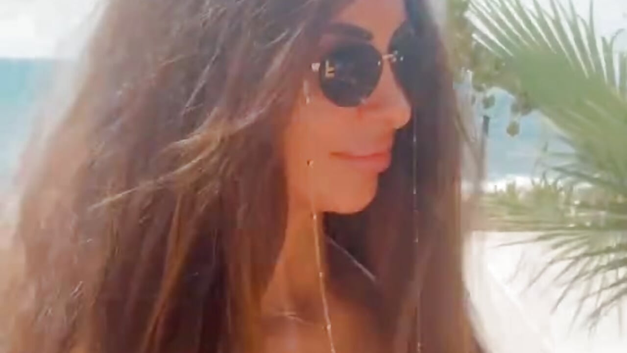 💋 - vidéo du modèle de showcams VictoriaMazze