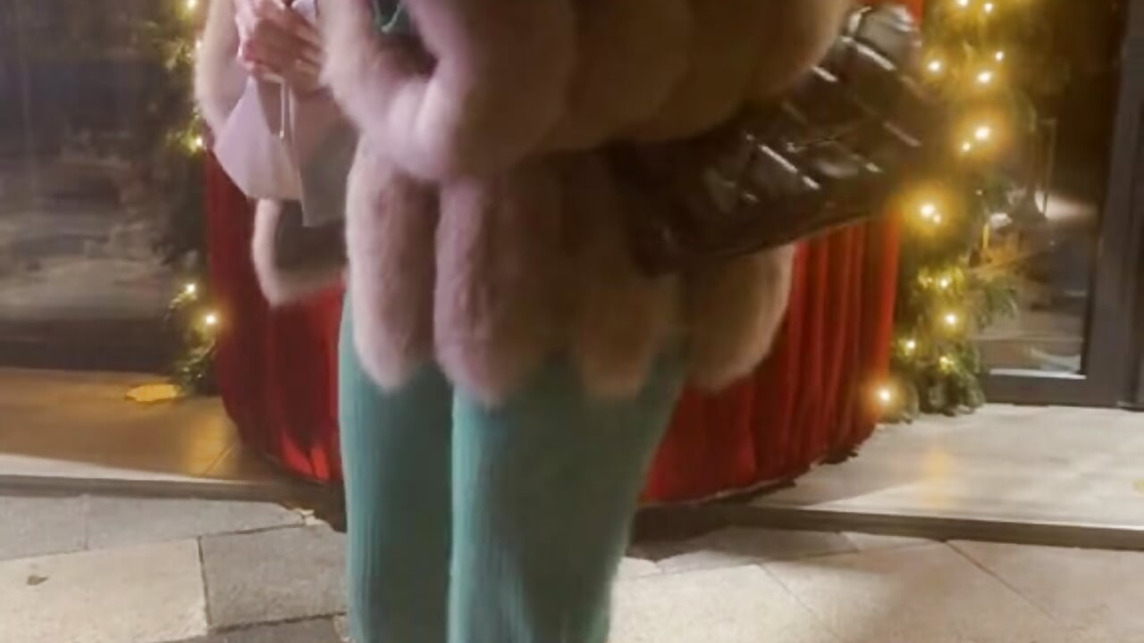 My name birthday 🥰 - vidéo du modèle de showcams VictoriaMazze