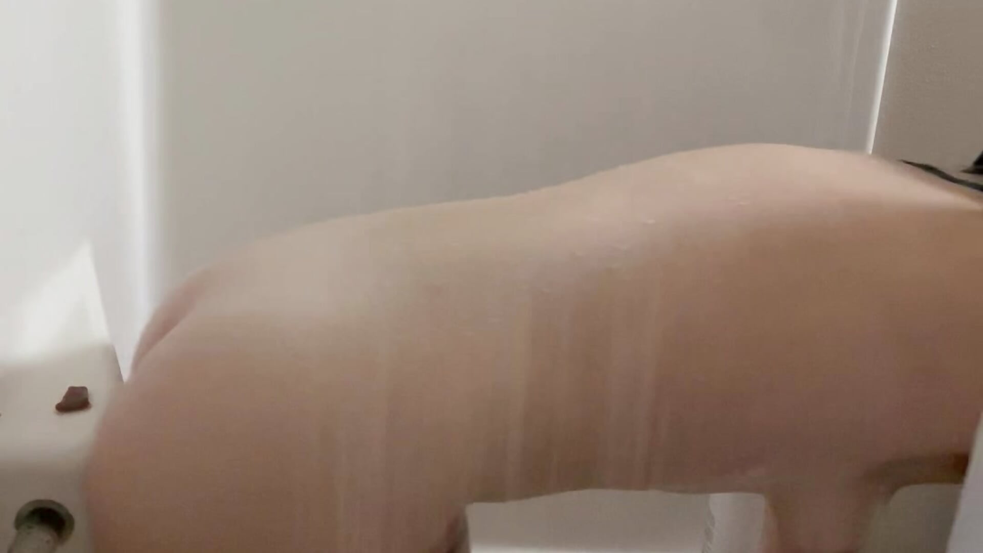 in the shower💦💦