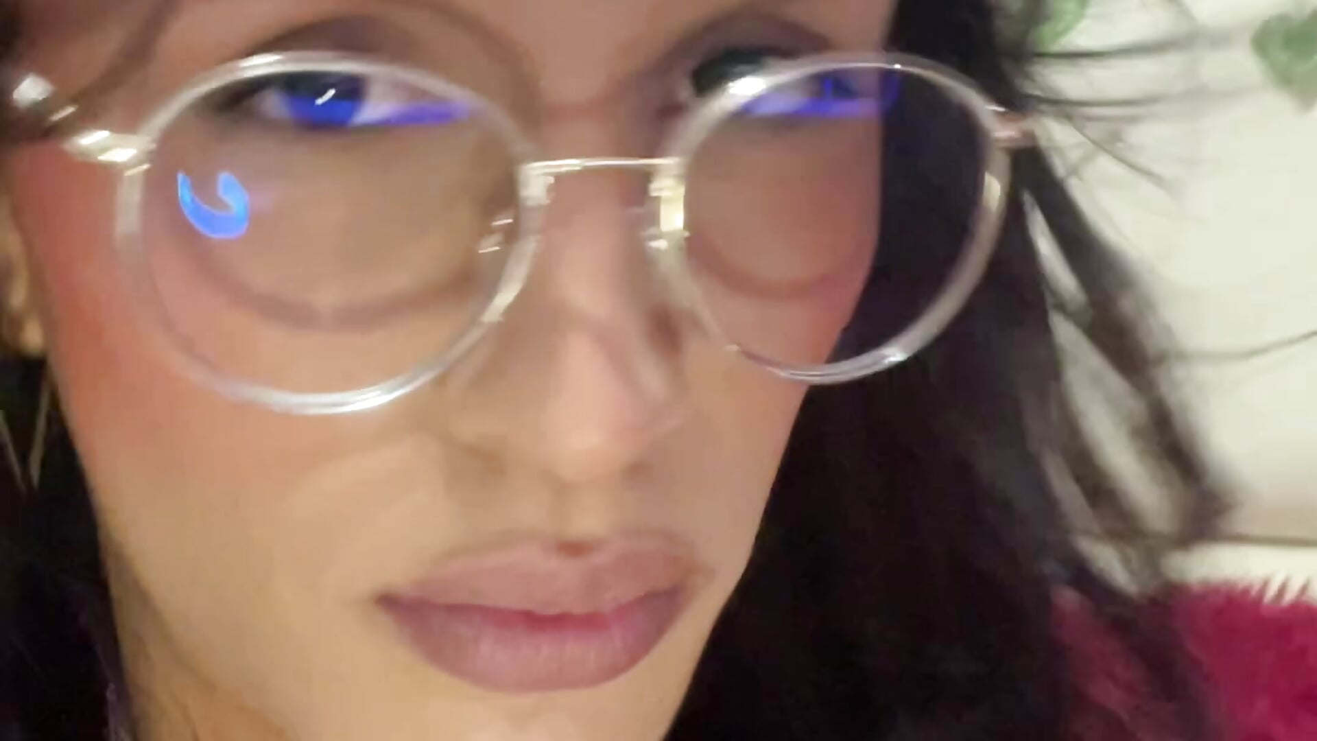 E8C23B17-A348-41DA-8A7C-20134EFAAE40 - Vídeo de kymmgolden, modelo de vídeos