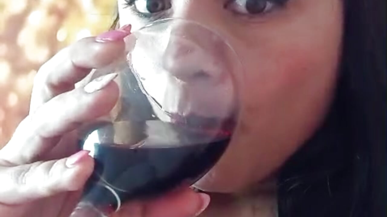 KISS FOR YOU 💋🤤 - AliaAsad 캠 모델의 동영상