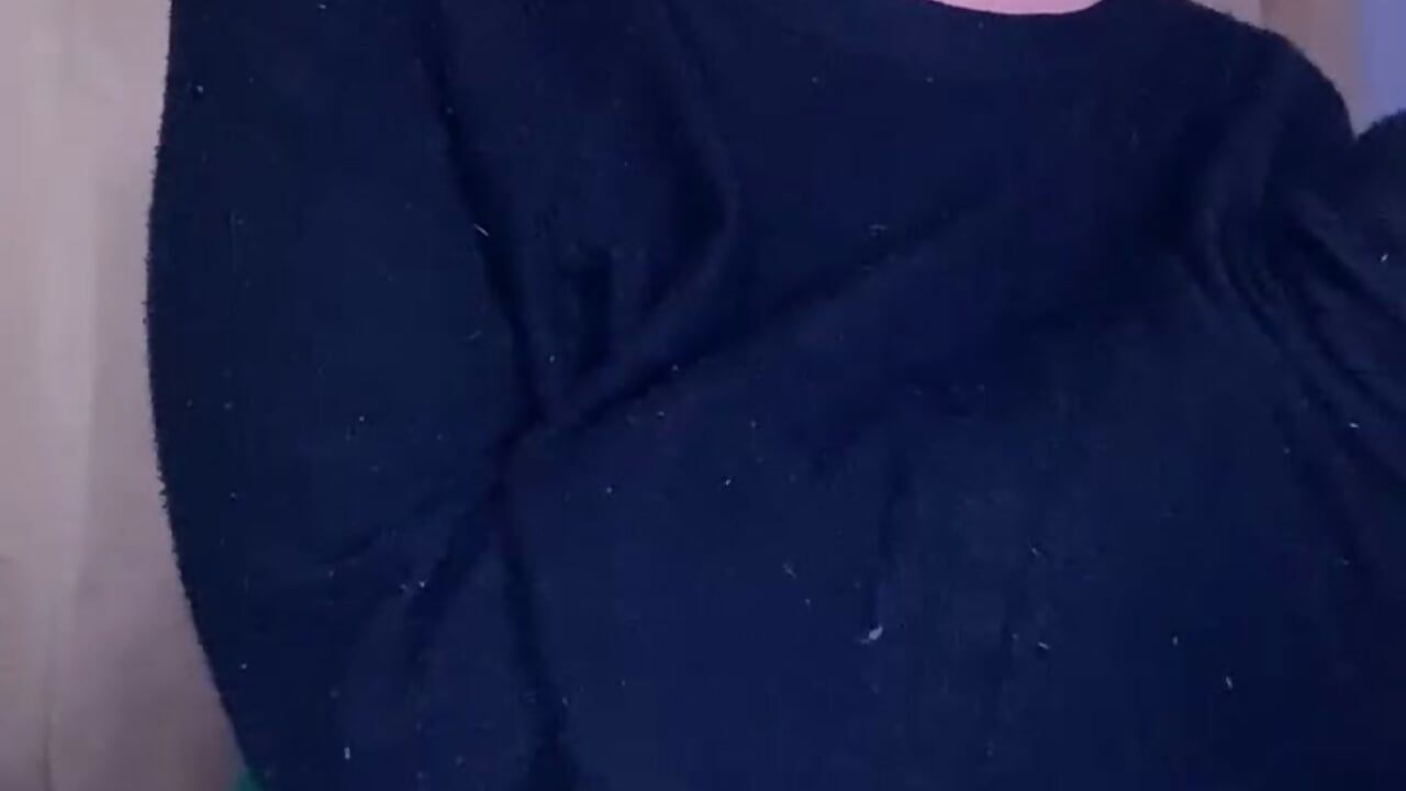 fingers in my pussy 🥵💦💦 - video by baby_lizy cam model