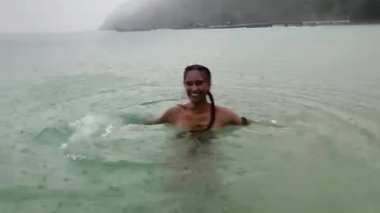 1000246985.mp4 - فيديو من Sophiee_Hill موديل الكام