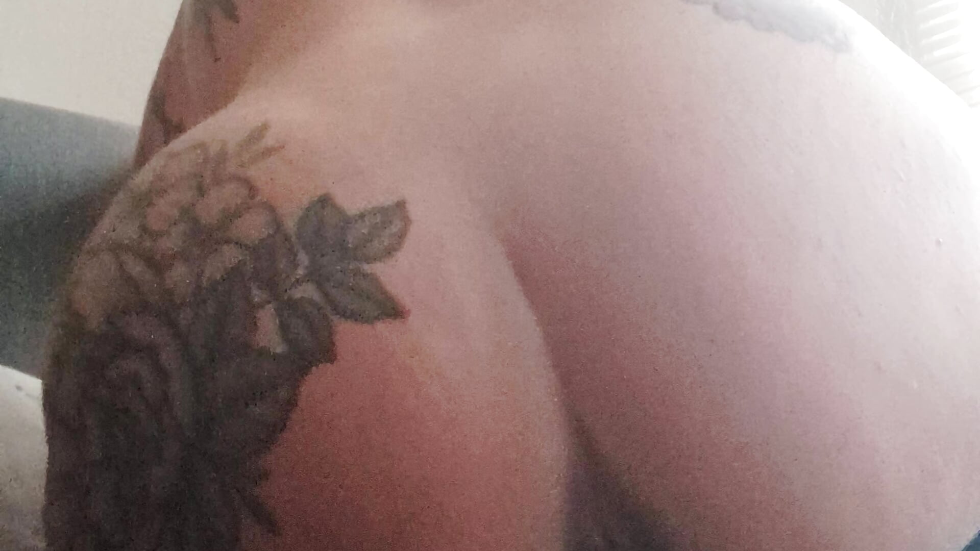 Riding my fave - Video von kasperblue Cam-Model