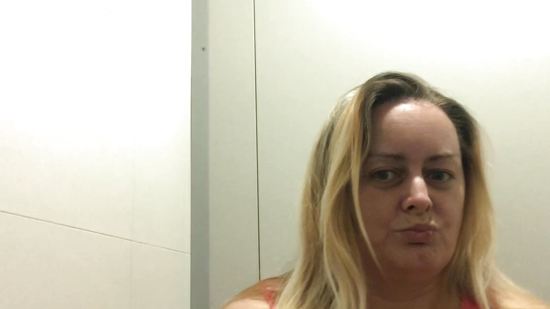 Play toilet center - video av Meliss_Official9 cam model