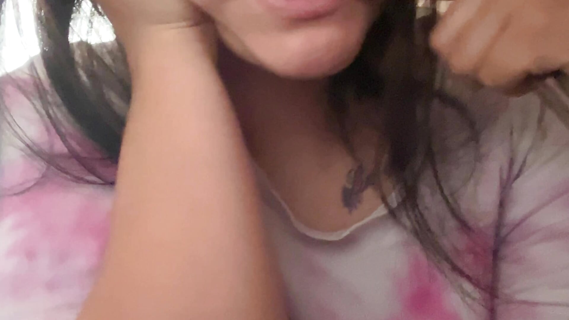 Being naughty in my kitchen - βίντεο μοντέλου curvy_rousi