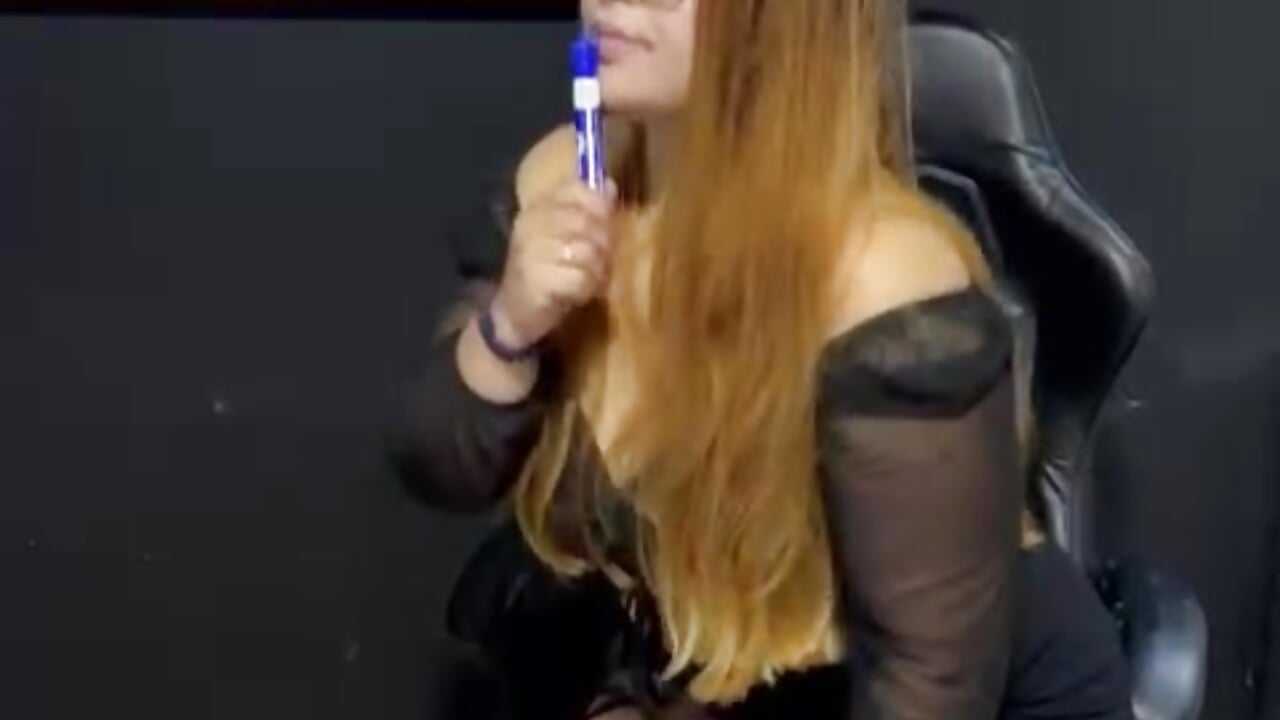 a very beautiful secretary or teacher🥵🤤 - video by MAHIASMITH13 cam model