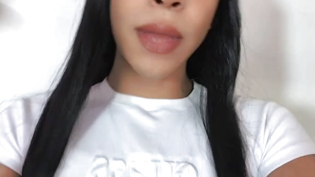 😘😘 - vidéo du modèle de showcams andreaxdol