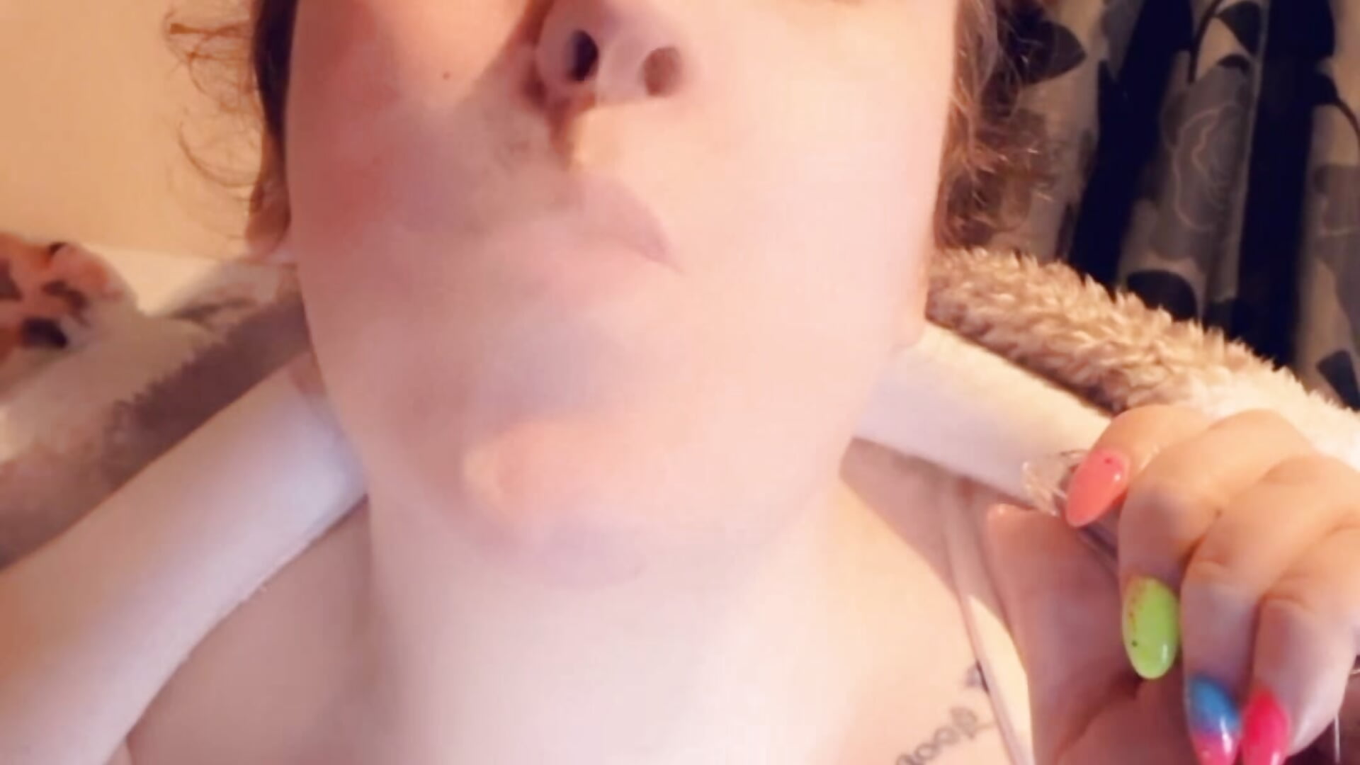 video-output-FF2B64CF-D2C0-49BC-903C-E64DF084B1E7-1.mov - video by busty-bella1 cam model