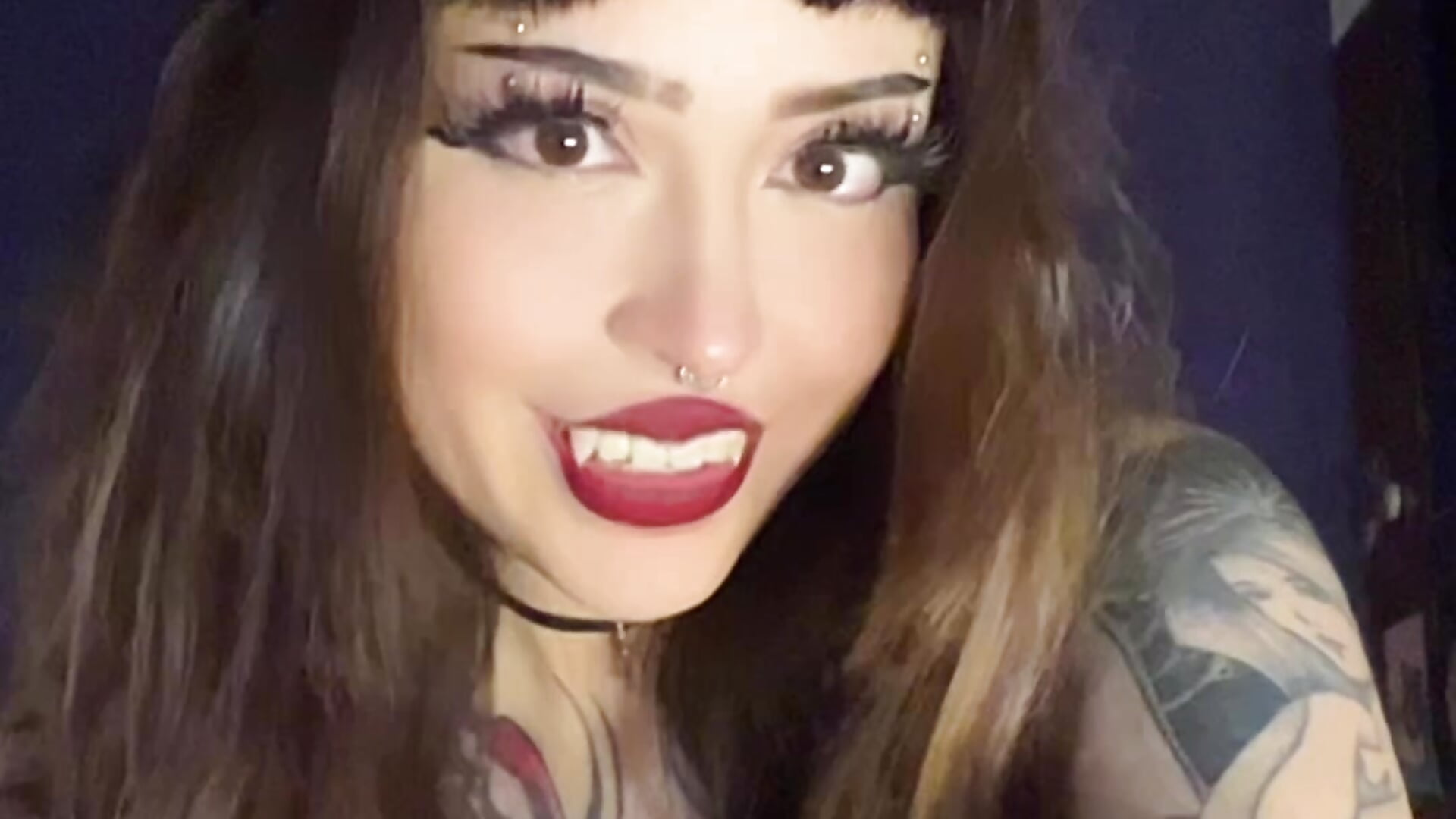 Me - video by thecoven cam model