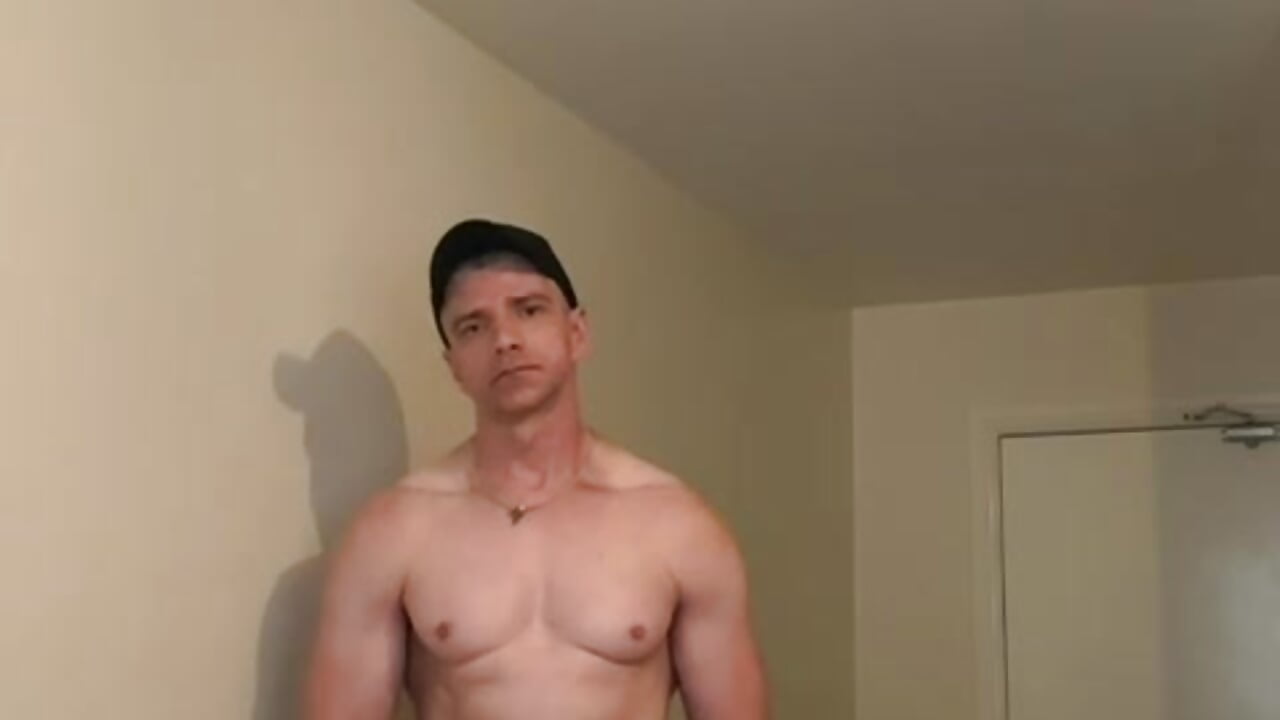 😈 - 視頻由 gaysexpokaz 主播提供