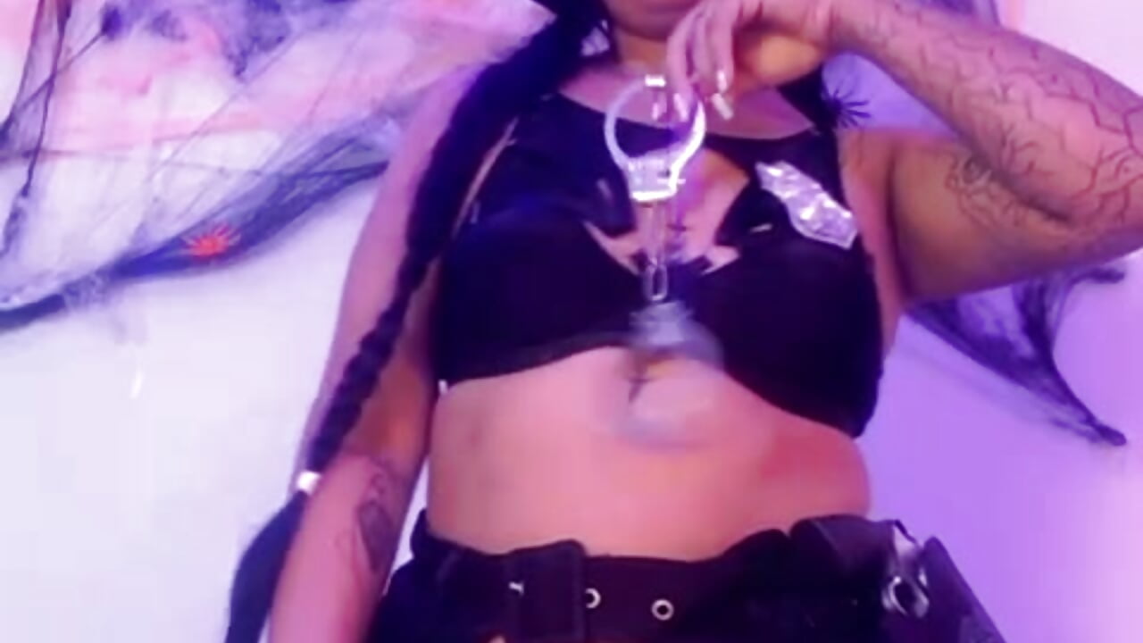 HALLOWEEN  FEST 🎃 - AntonellaQueenn 캠 모델의 동영상