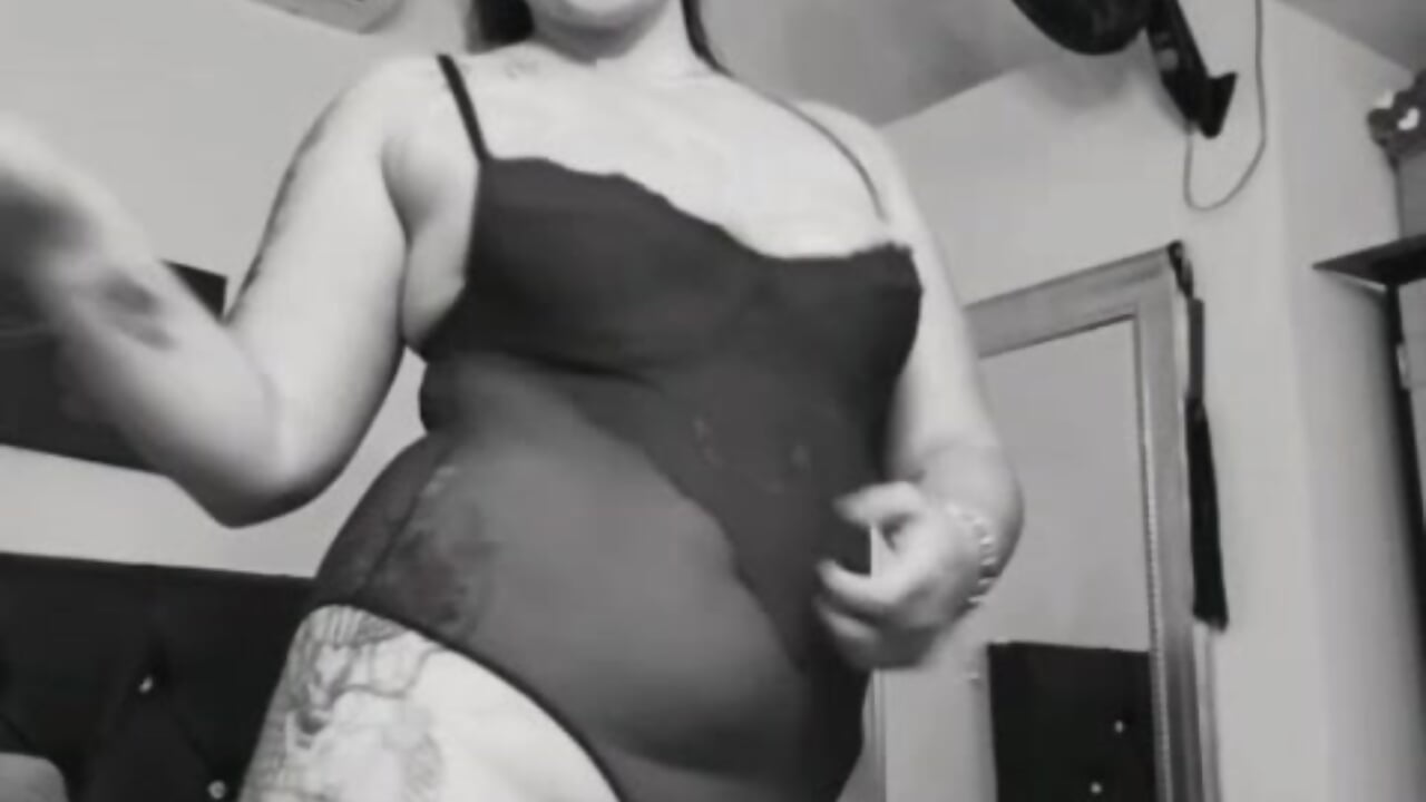 y uyy 😏🤫 - video by Baby_hornyJM cam model