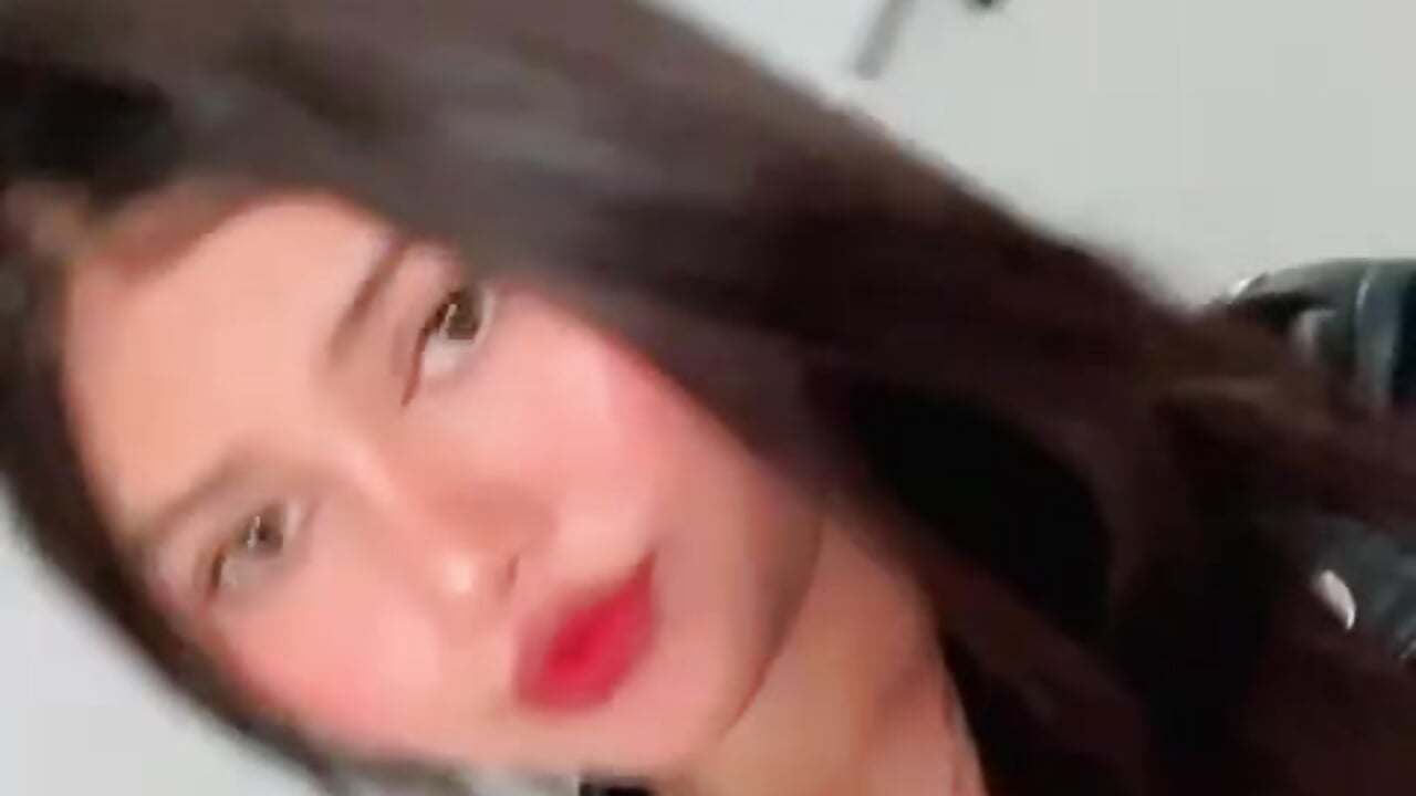 💟🤳 - video by bali_s1 cam model