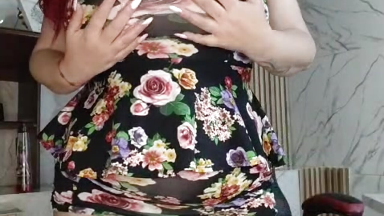 I want you to enjoy my big curves, end the day with me - βίντεο μοντέλου MirandaRossi