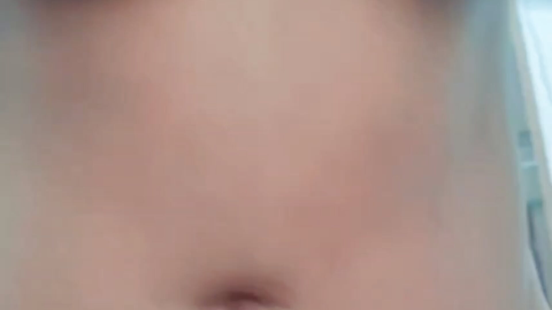 Face with squirt