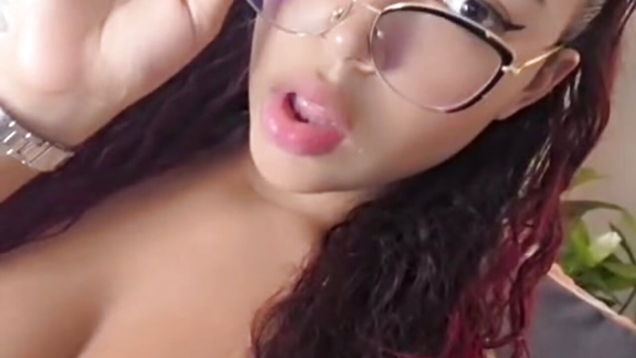 room2 - video của người mẫu cam Stefany_sanchez18