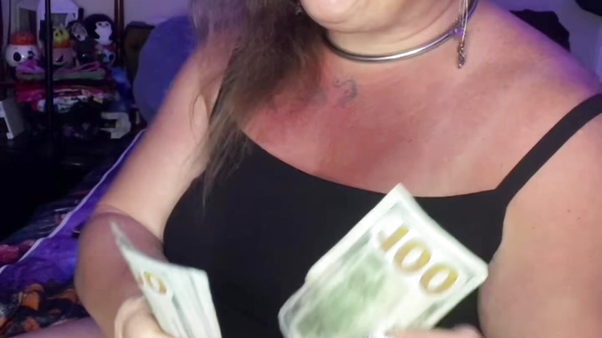 I’m the only thing that jiggles - video oleh HeatherLynn kamera model