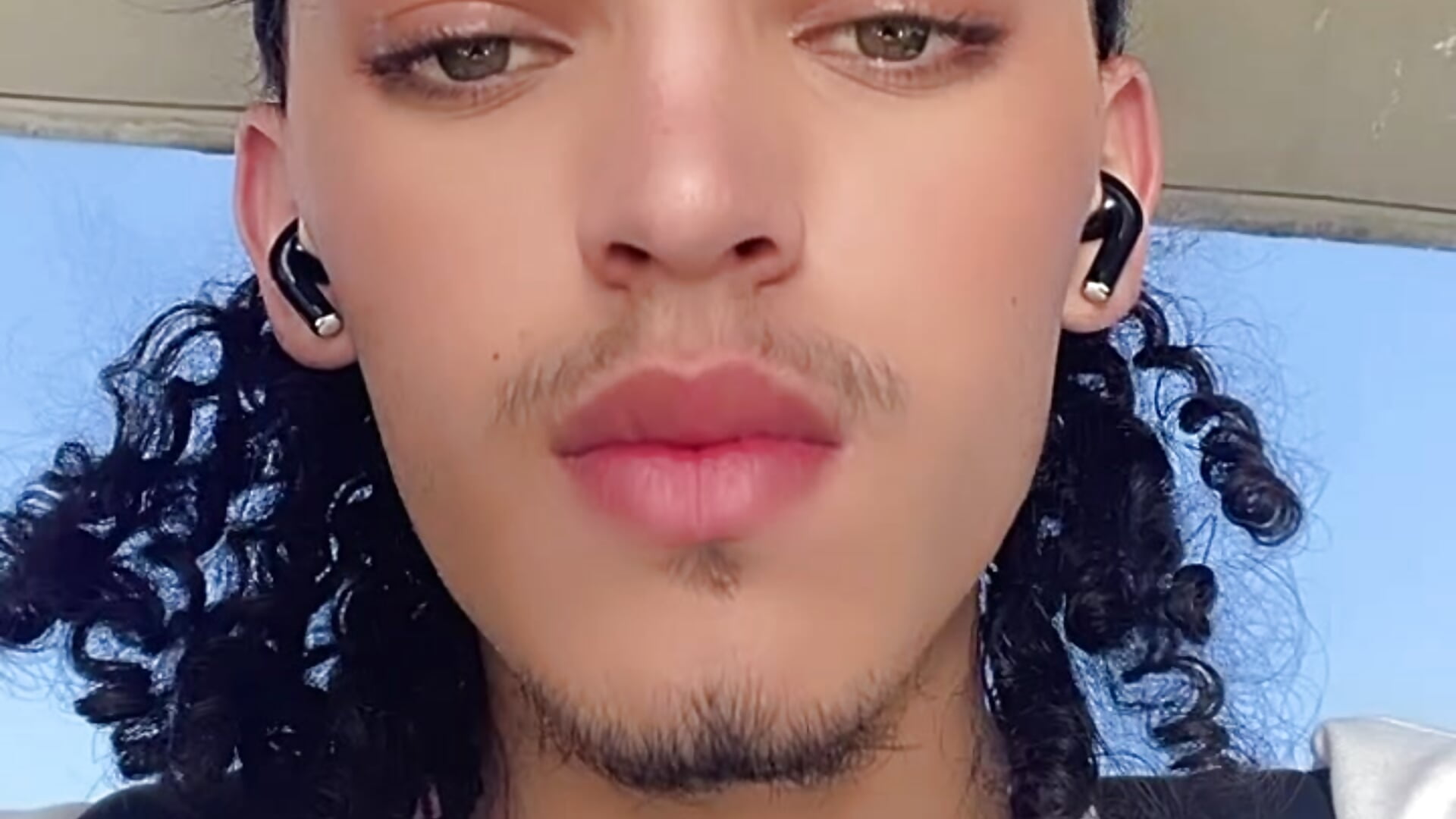 This baby - video by skinnypipe cam model