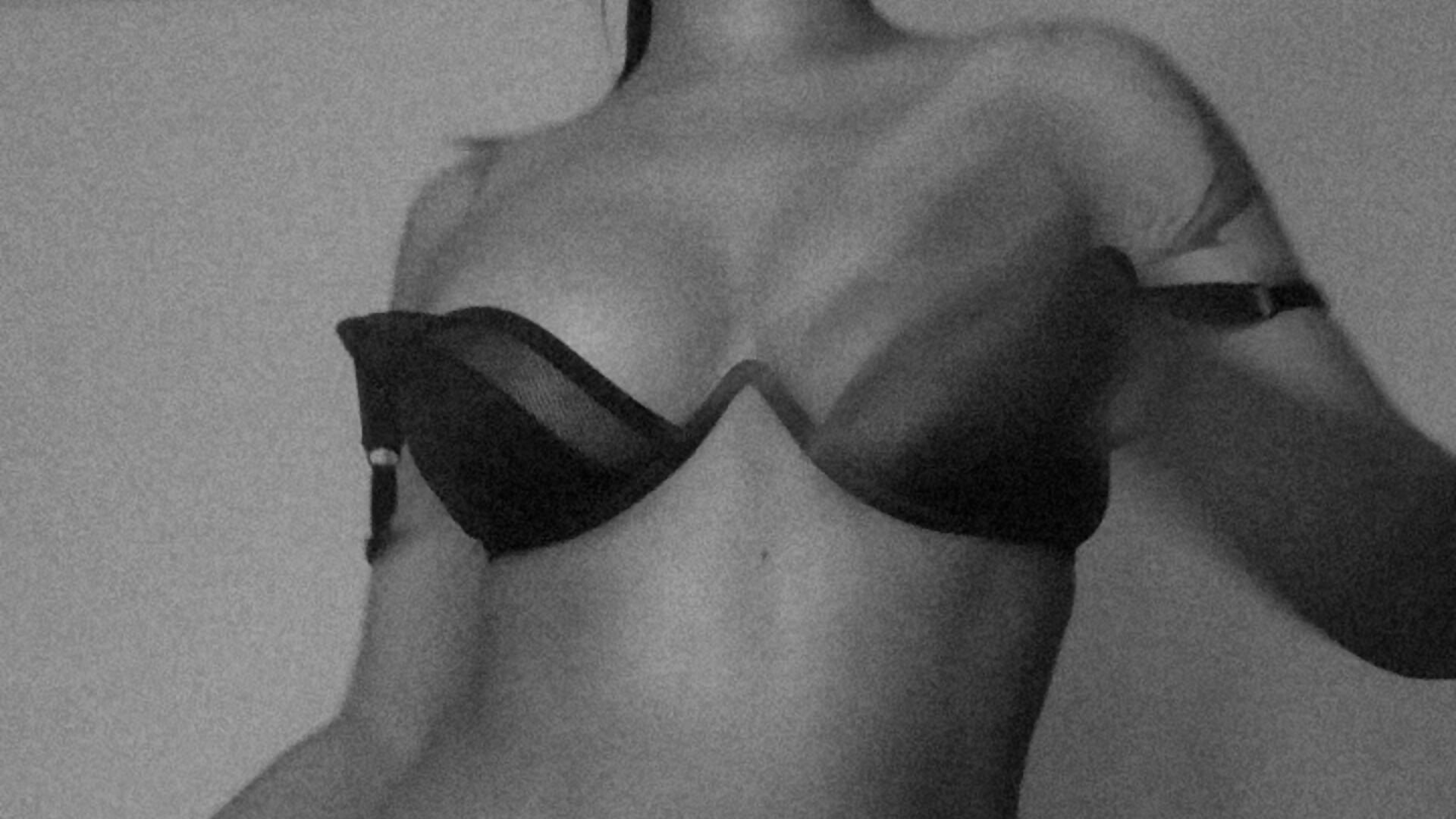 I'm not satisfied with just seeing you in photos 🫣🥵🤤 - video by AnneteLynch cam model