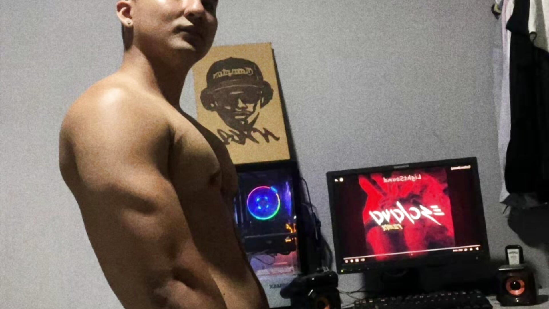 ;) - video by 2Tussiboy cam model