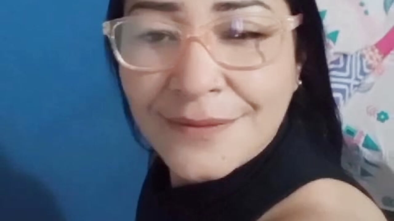 Kiss For You - video av sexy_hot_carol cam-modell