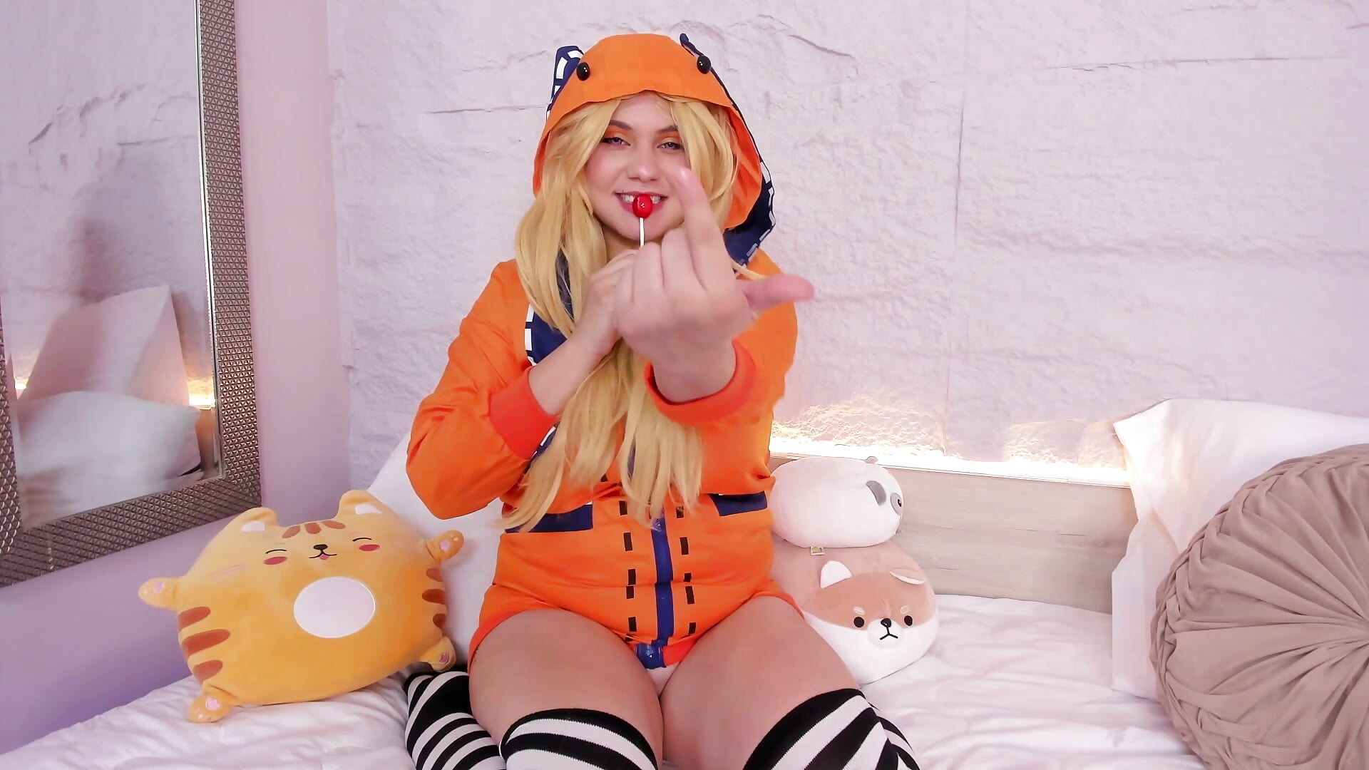 Runa Yomozuky - pamelajons_ adlı kamera modelinin videosu