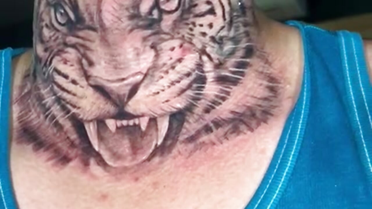 My new tattoo – видео вебкам-модели daamonxxx19