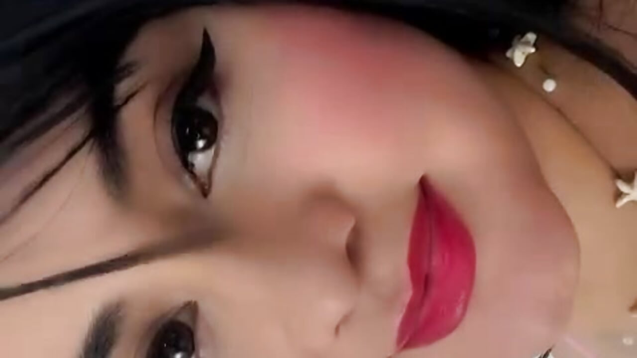 SO SWEET LIKE PRETTY!! - video by candy_fox2 cam model