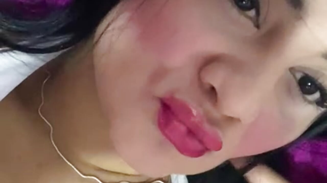 Kisss - video av candy_fox2 cam-modell
