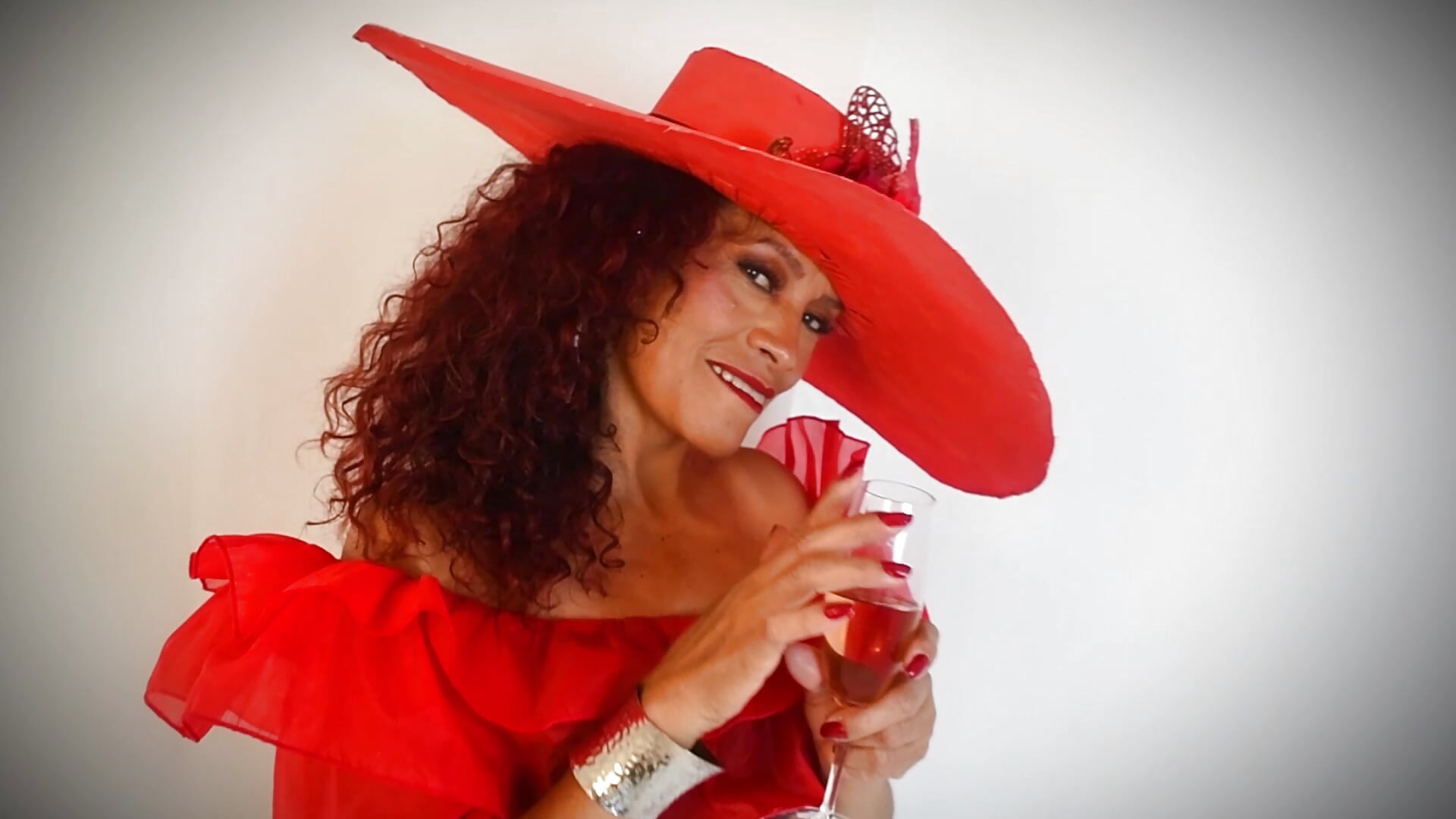 Happy Valentine's Day - Kasandra_Gomez adlı kamera modelinin videosu