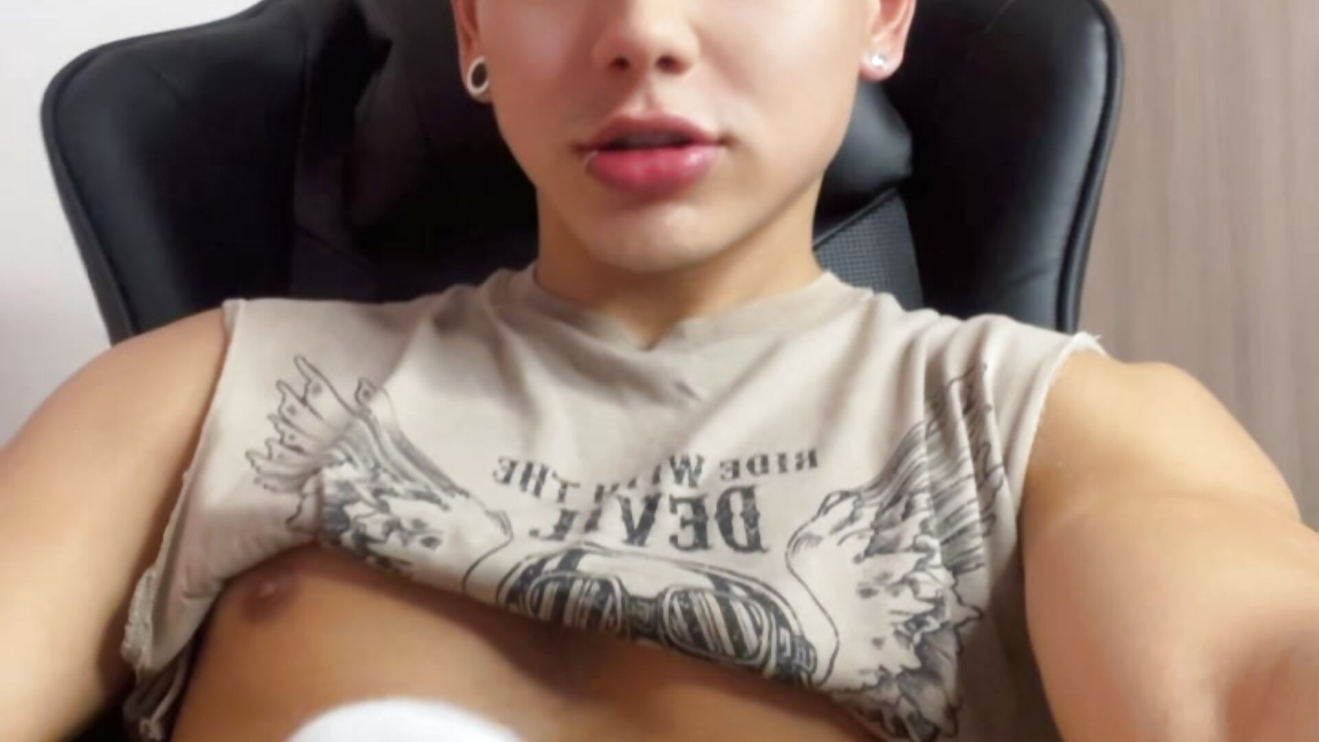 😮‍💨 - video by Stevenn_77 cam model