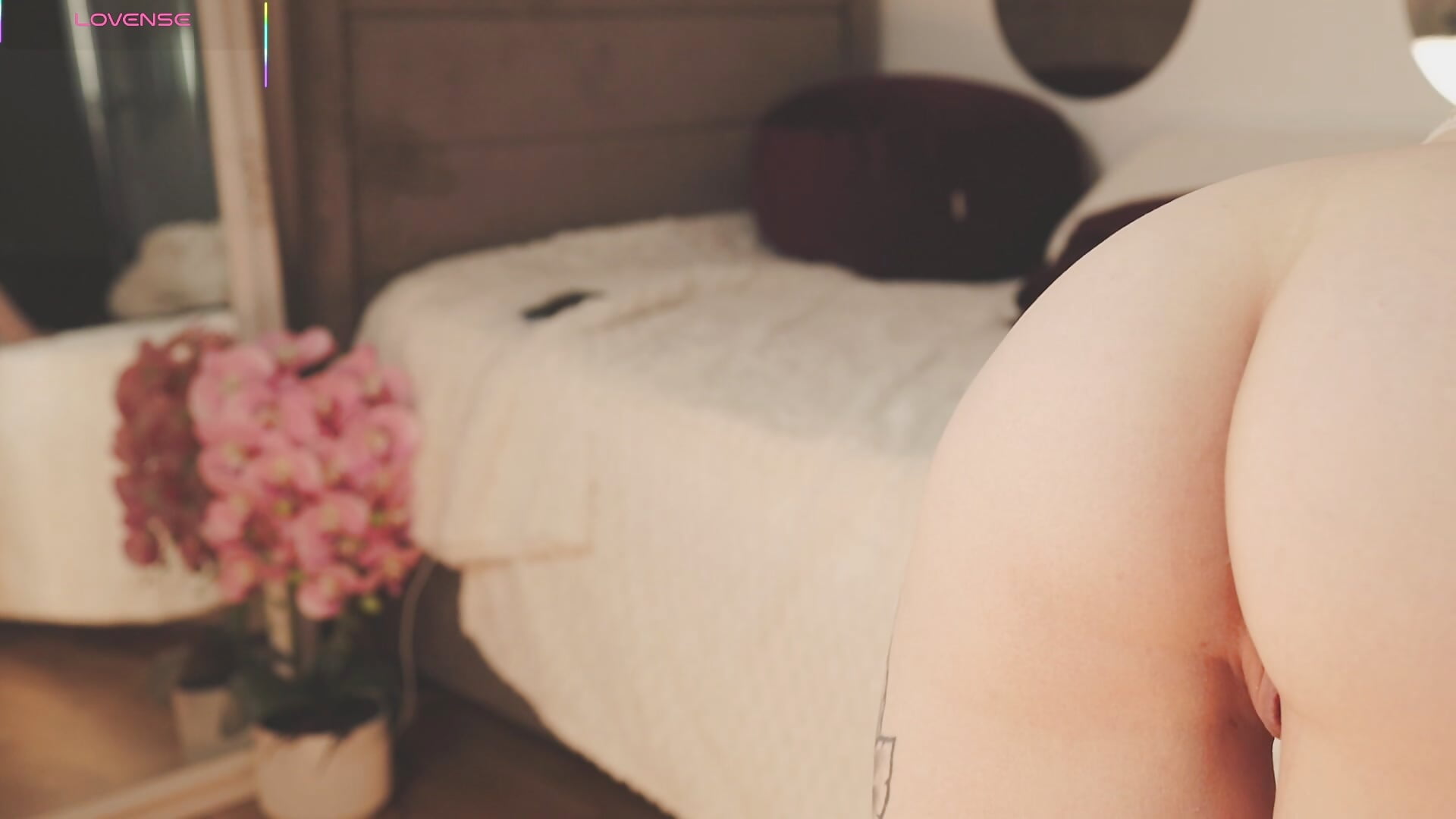 sooooooo close pussy and asshole - video di LikaBerry1 modella di cam