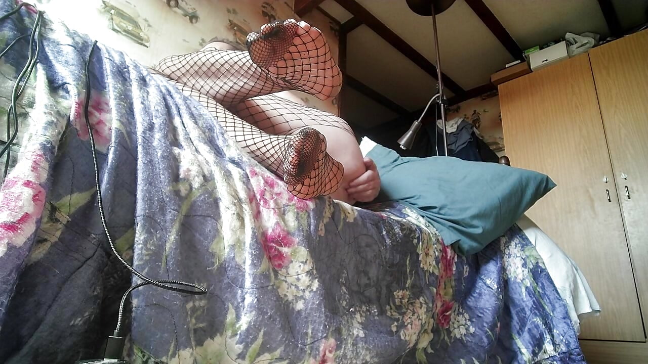 2025-09-26 - Exhibition d'une bonne pute lopette très sexy et si hot avec de bonnes fesses. - video by lopejosoumis cam model