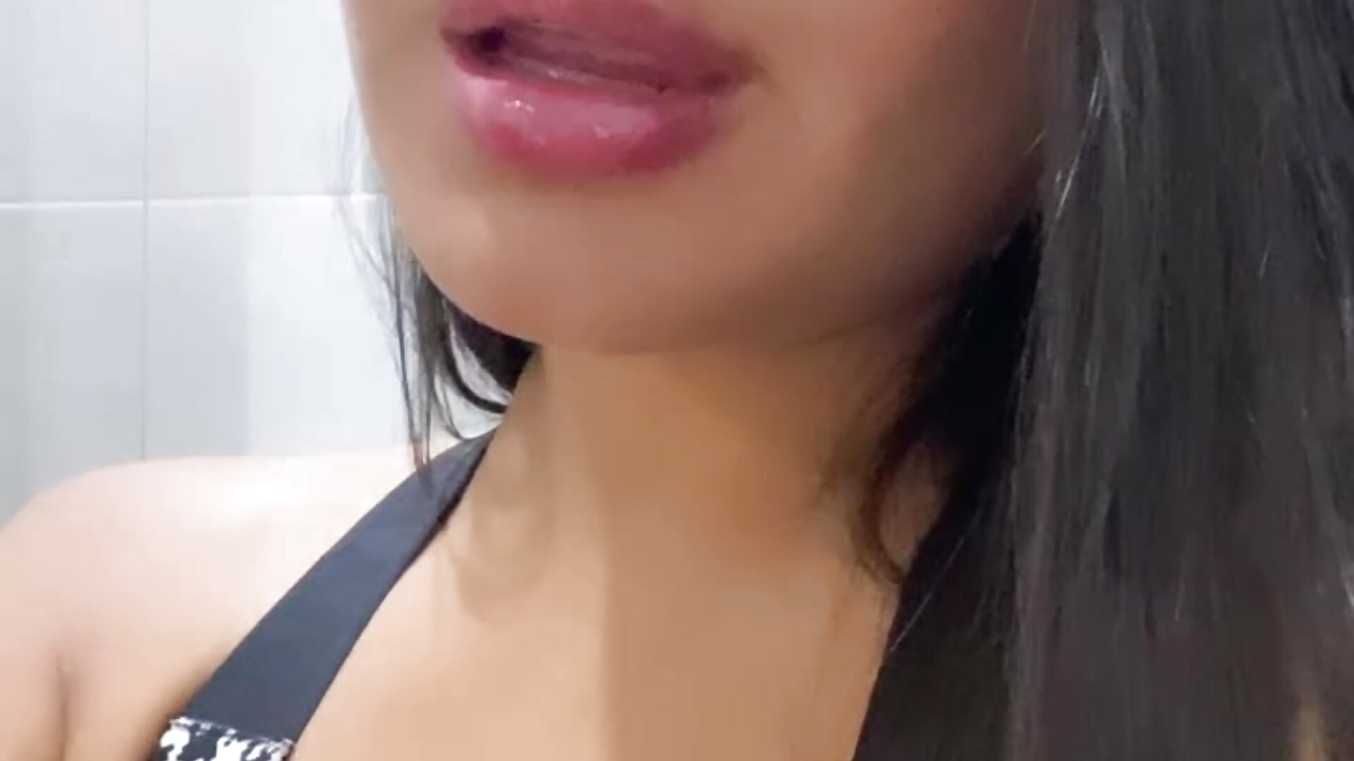 👑👸🏻 - video by angelrossss cam model