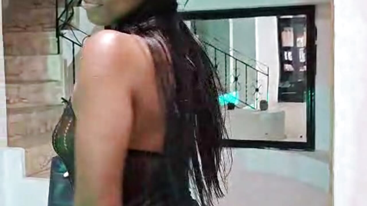 👅 - video by ElisabethMassey cam model