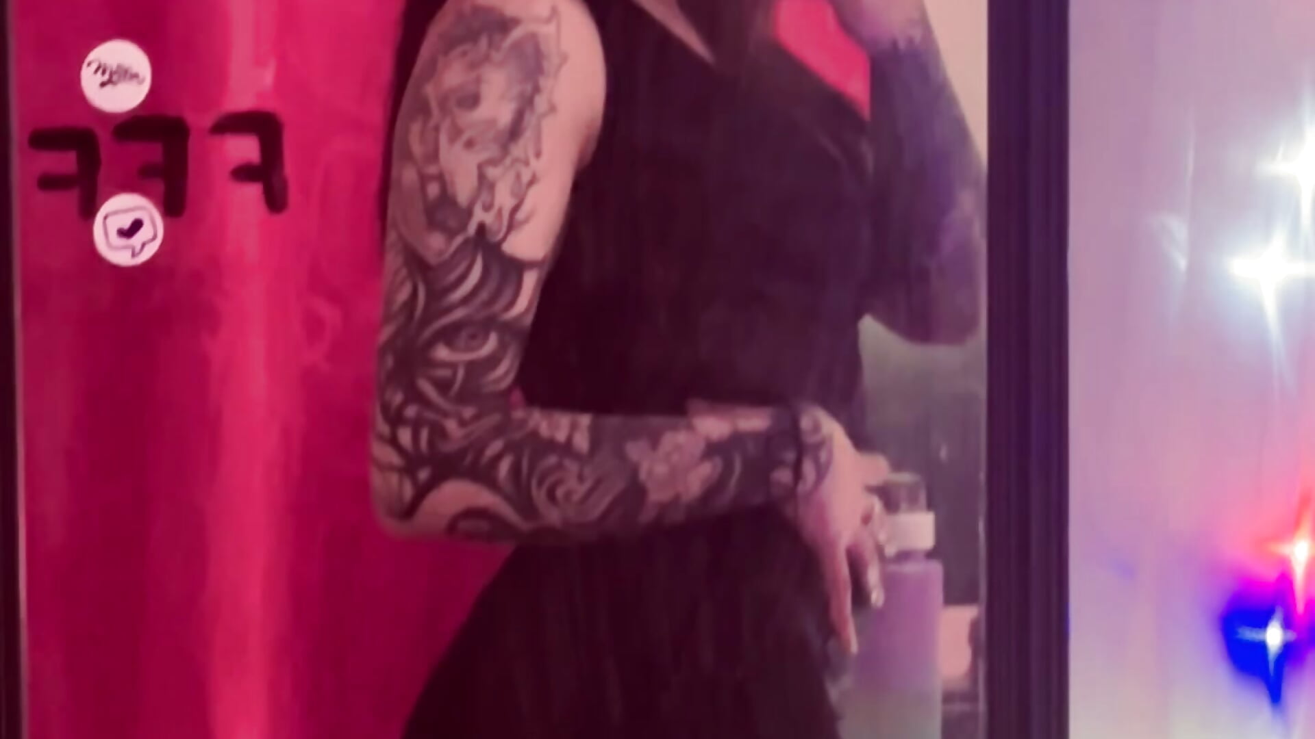 IMG_1529.mov - video by sarawiliamx cam model