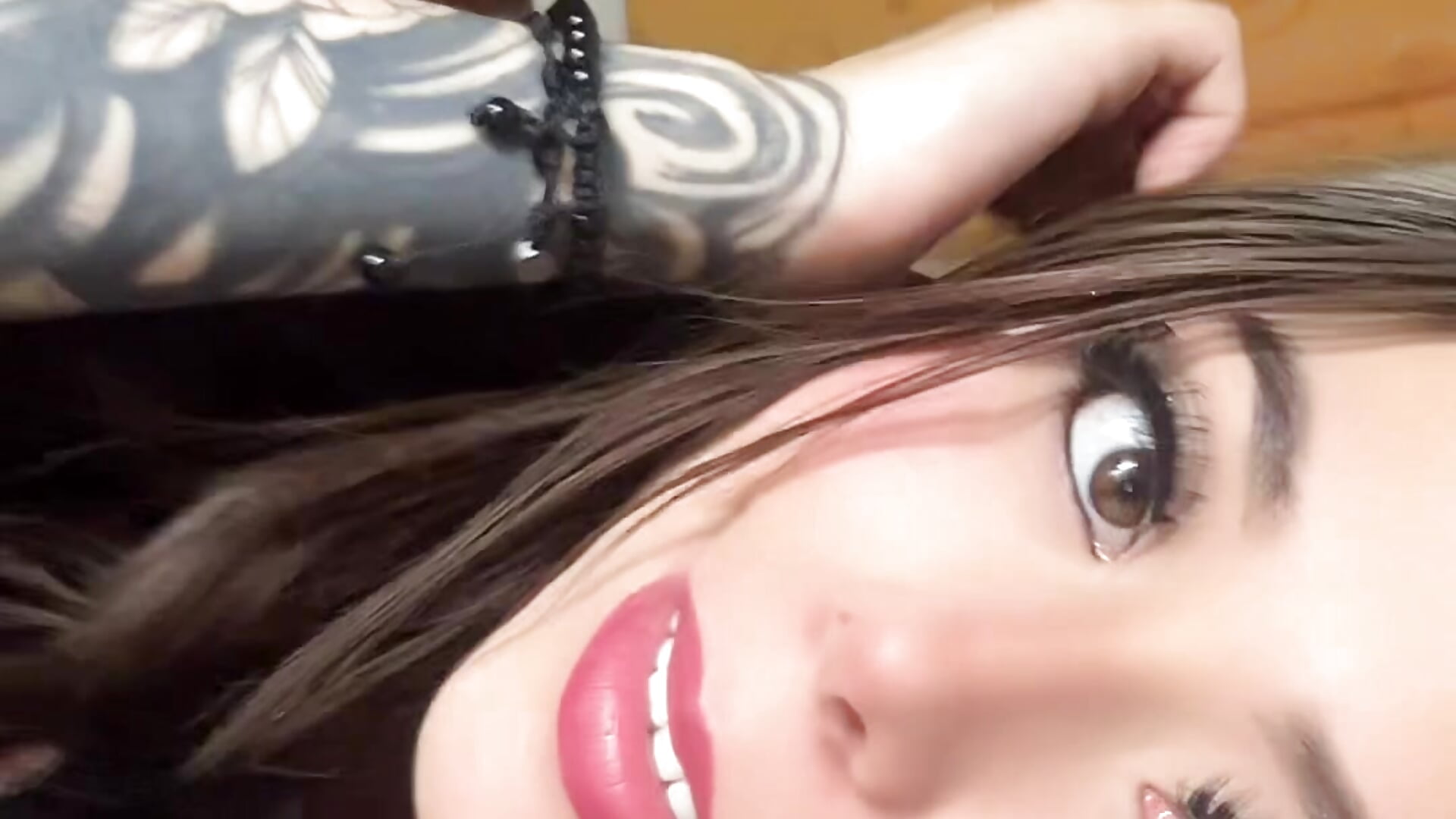 🫦 - video by sarawiliamx cam model