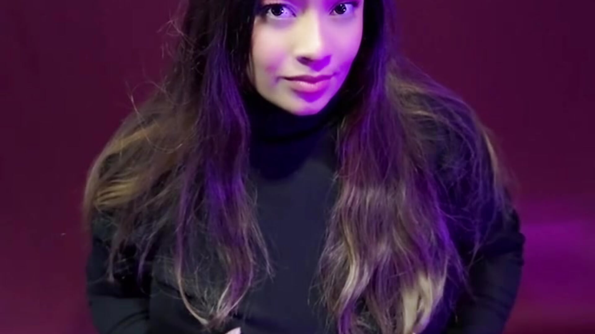 Ready for these new photos? - video by MollyBigBoobs12 cam model