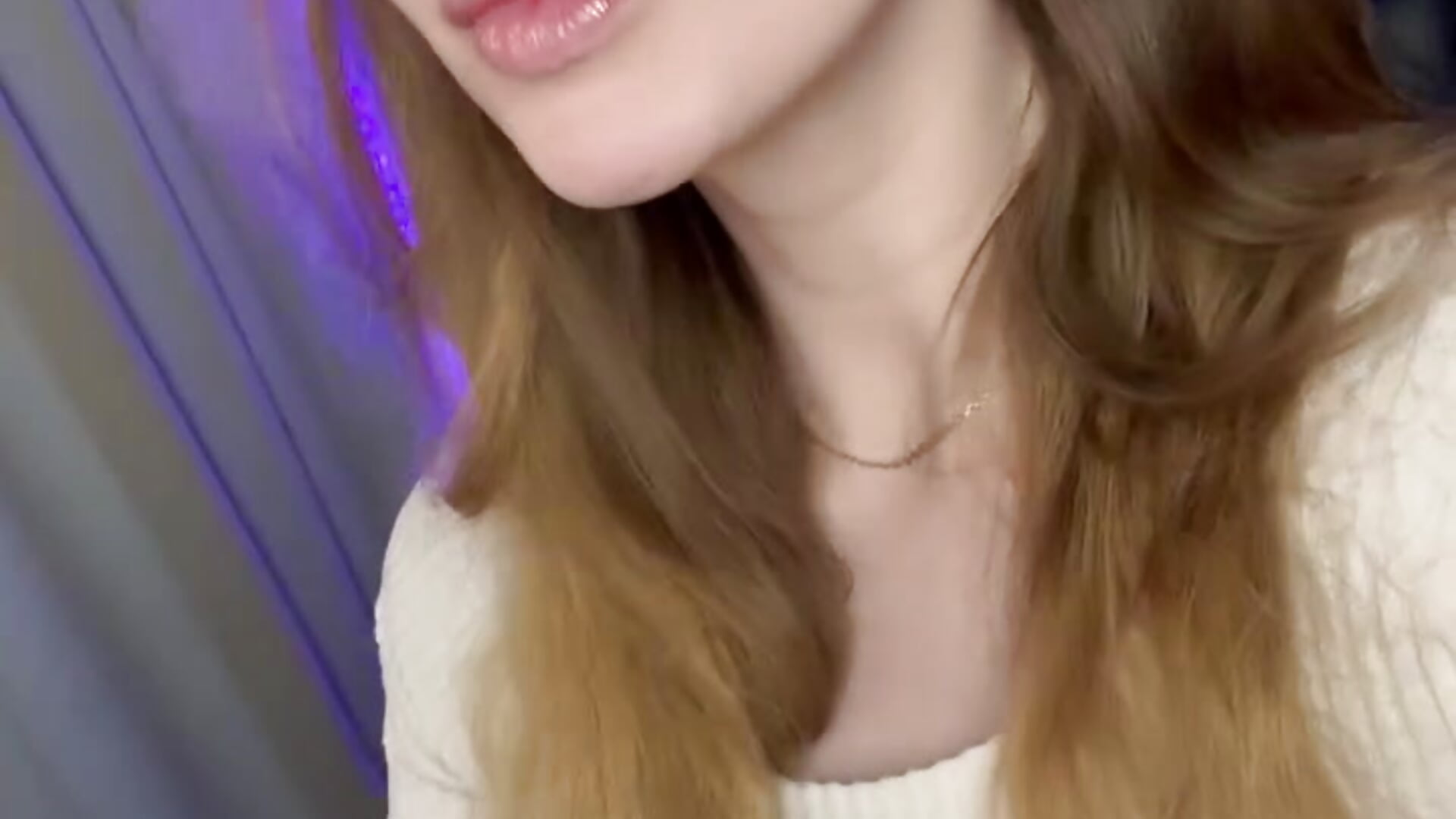 Made you look😉 - video by Eva_Conors_ cam model