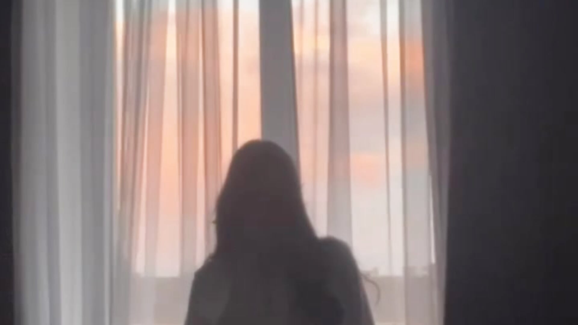 we enjoy the moment together - video by NikkiGoldSide cam model