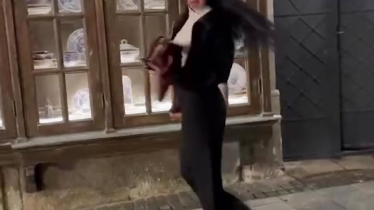 More than just a look.  This is a temptation - video by NikkiGoldSide cam model