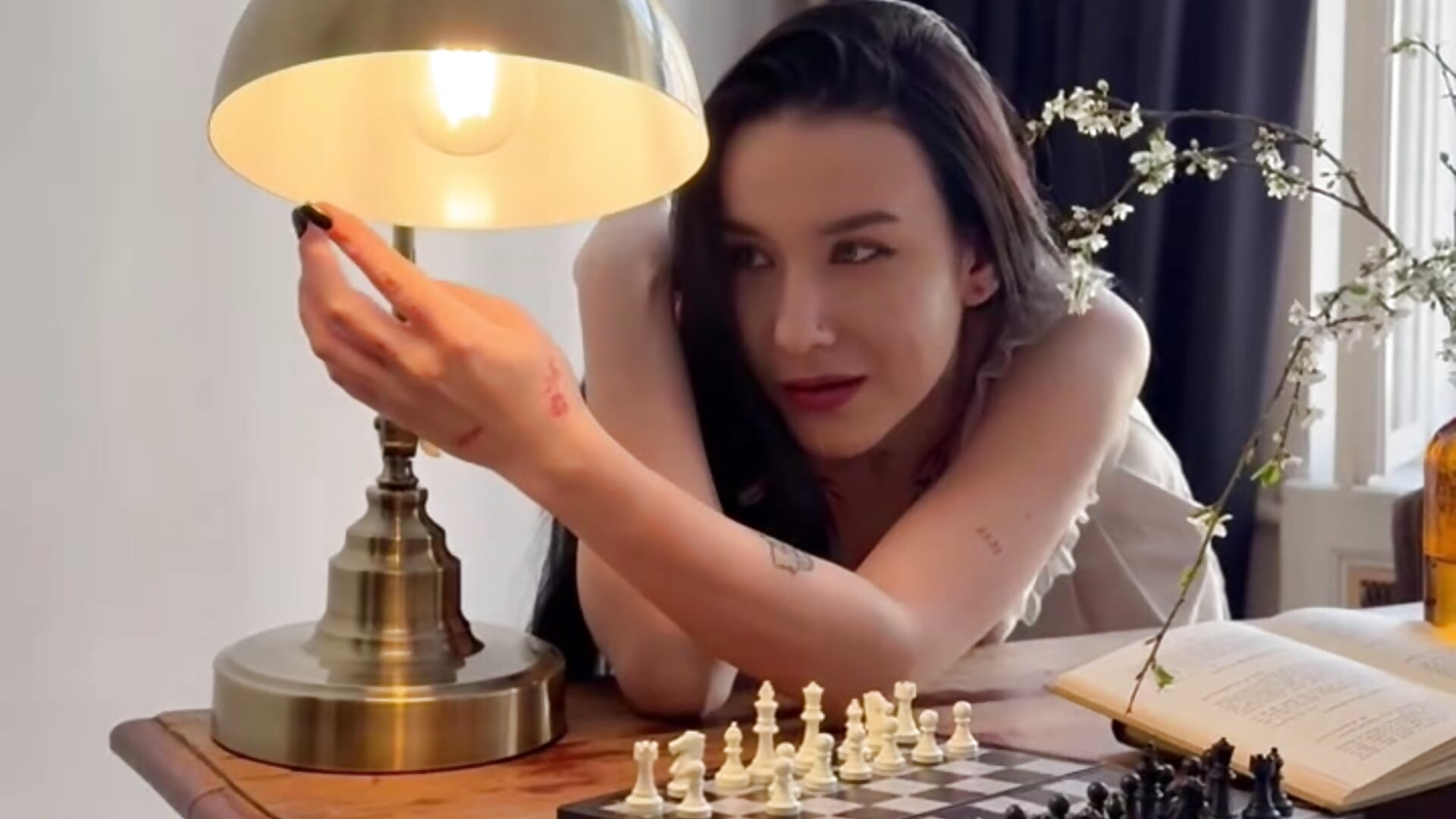 Let's play undressing - video by NikkiGoldSide cam model