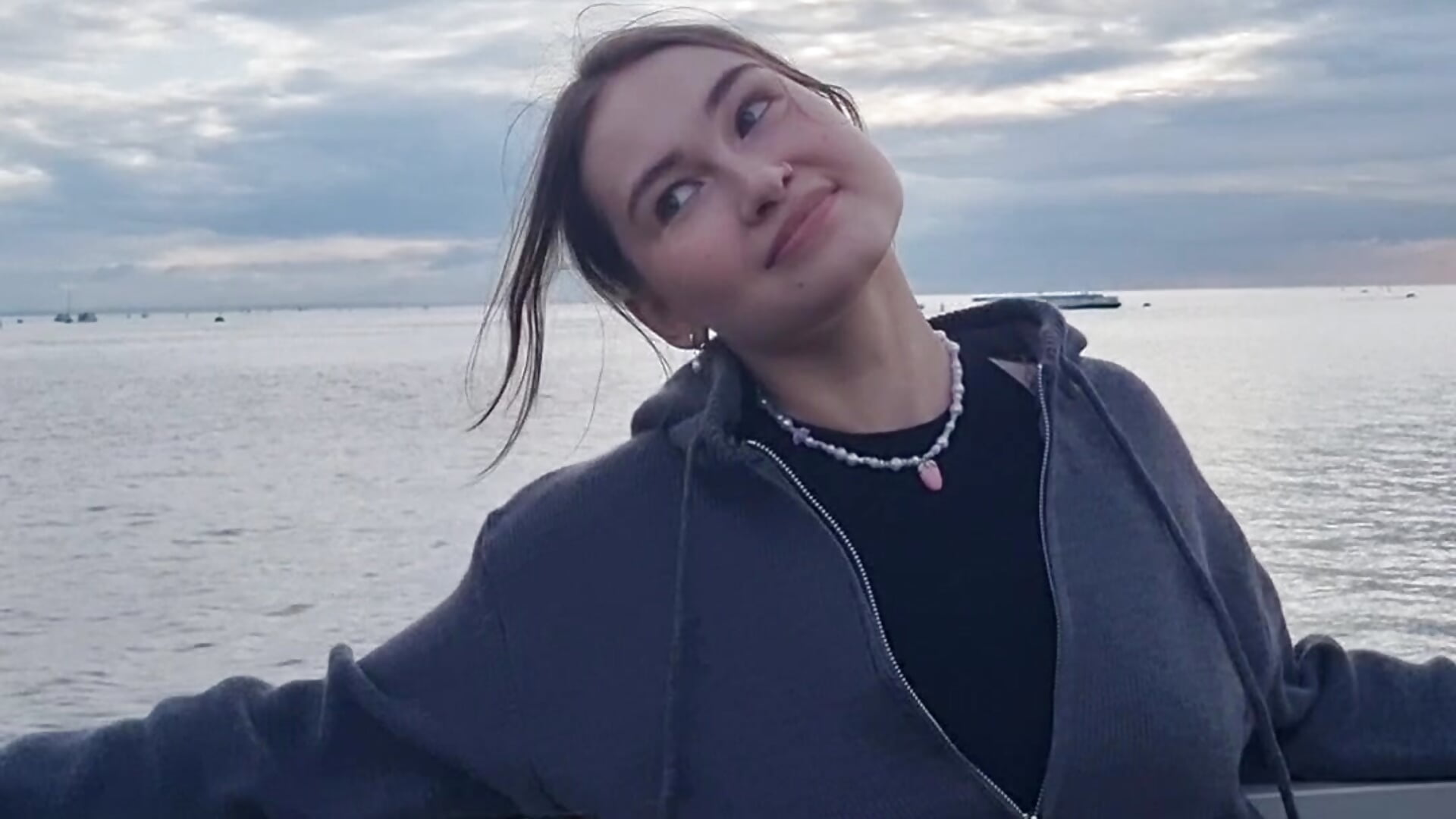 hi <3 - video by sleeeep_y cam model