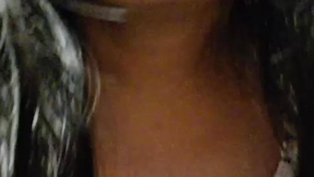Sexy Red lips 👄 - Vídeo de Nisha027, modelo de vídeos