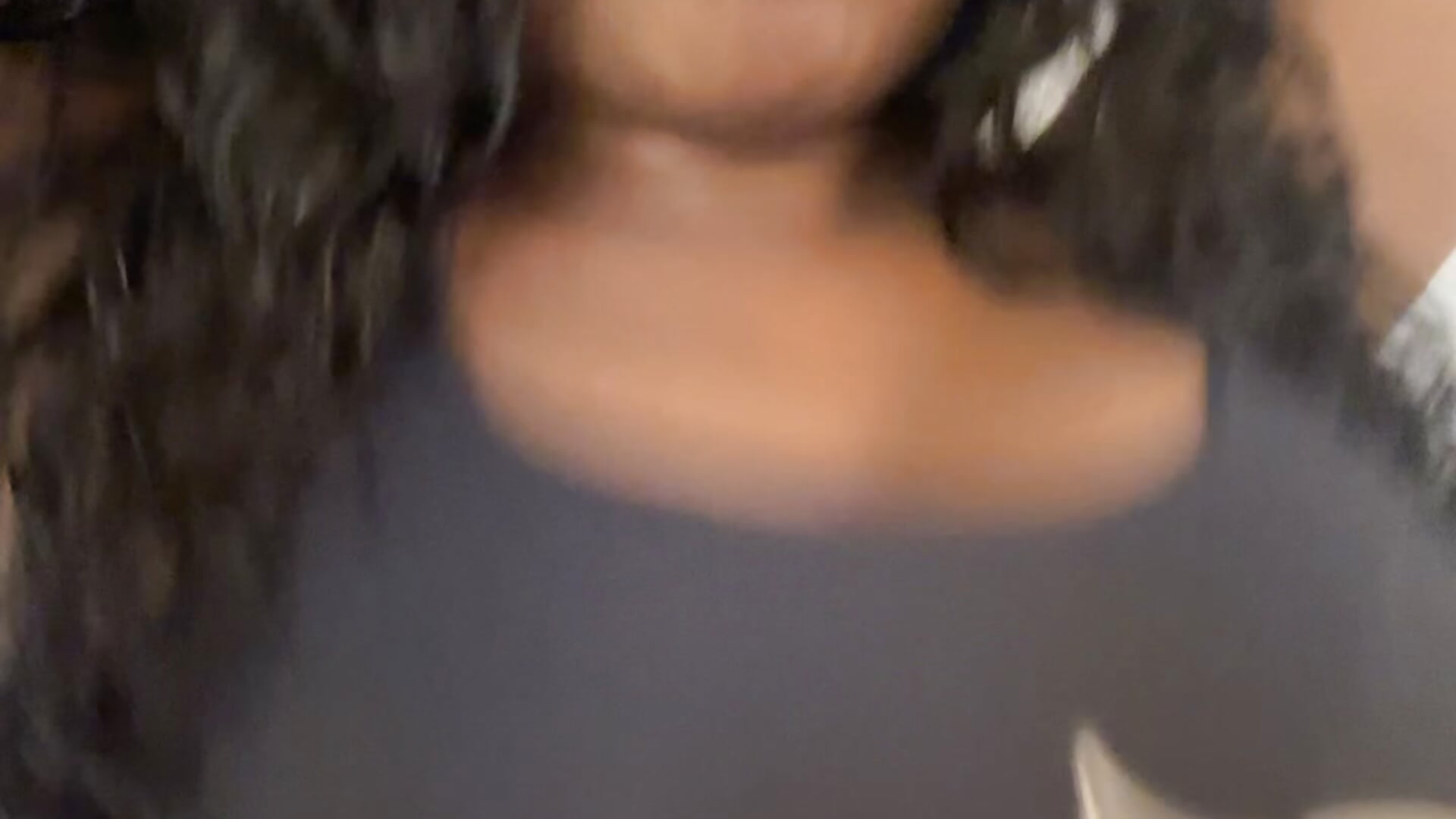 Jiggling Boobs - vidéo du modèle de showcams miamiworld